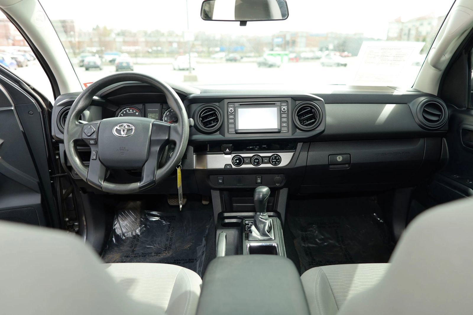 Used 2016 Toyota Tacoma SR RWD image 13