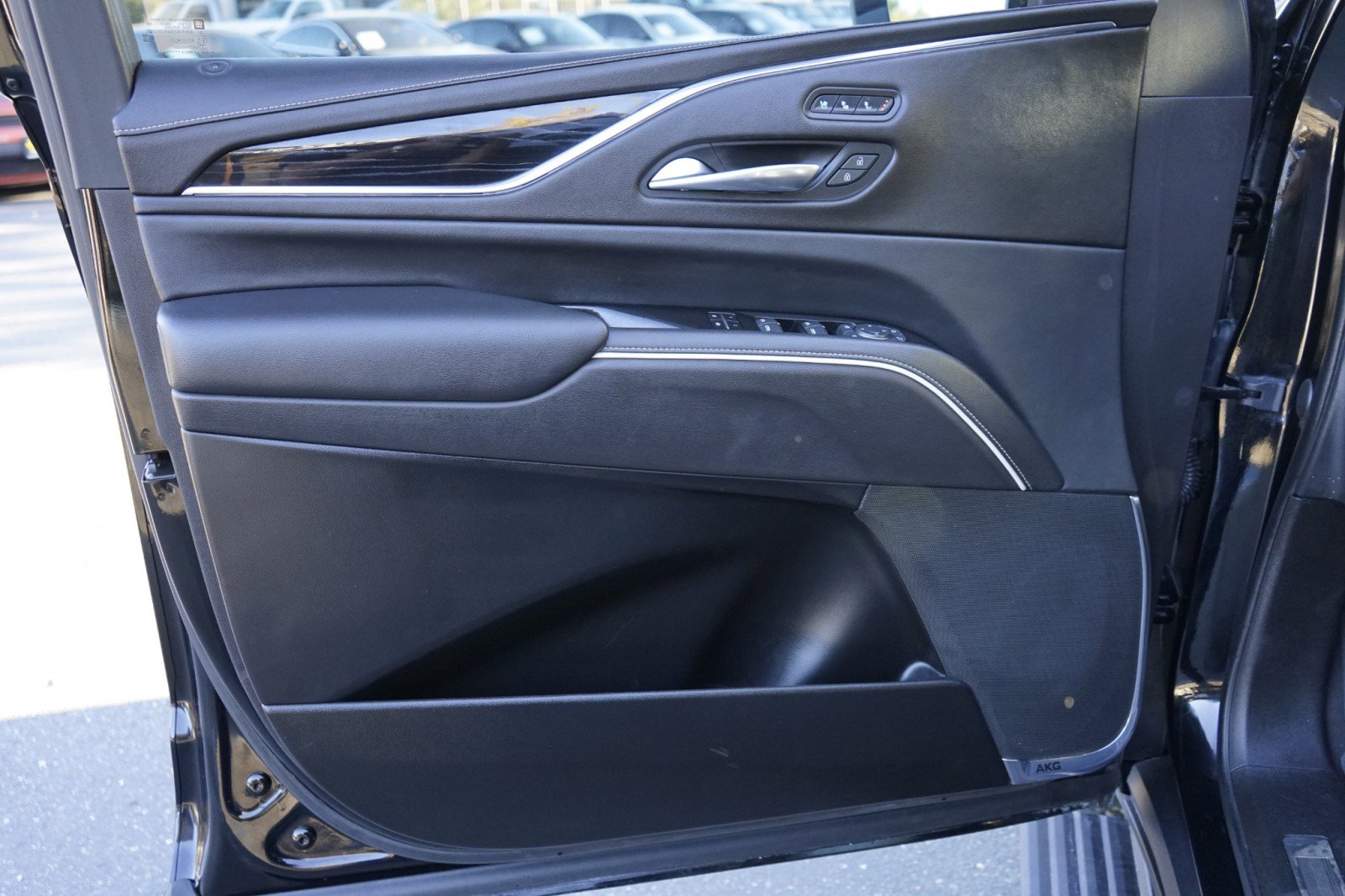 Used 2021 Cadillac Escalade Sport w/ Driver Assist Tech Package image 28