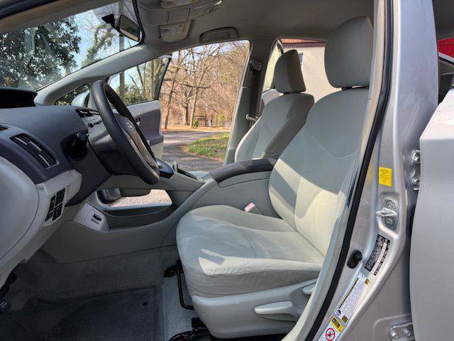 Used 2011 Toyota Prius Two image 8