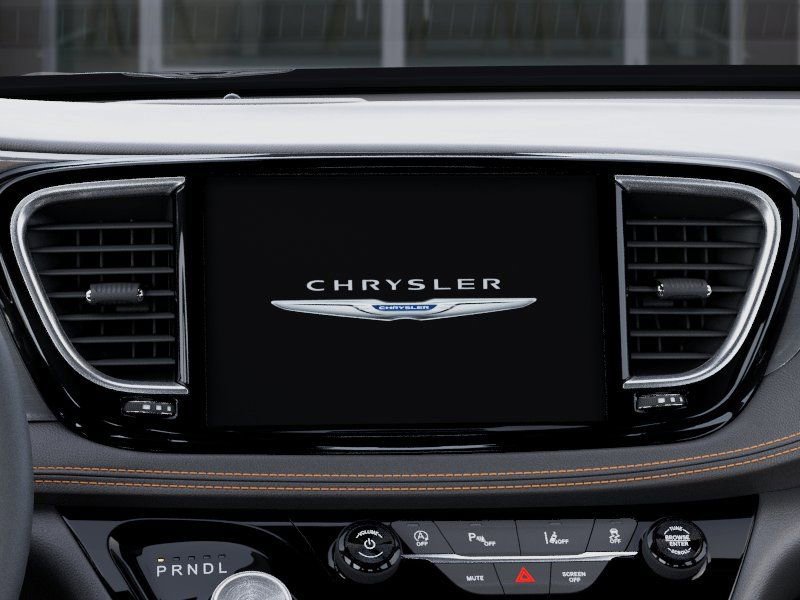 New 2026 Chrysler Pacifica Pinnacle image 18