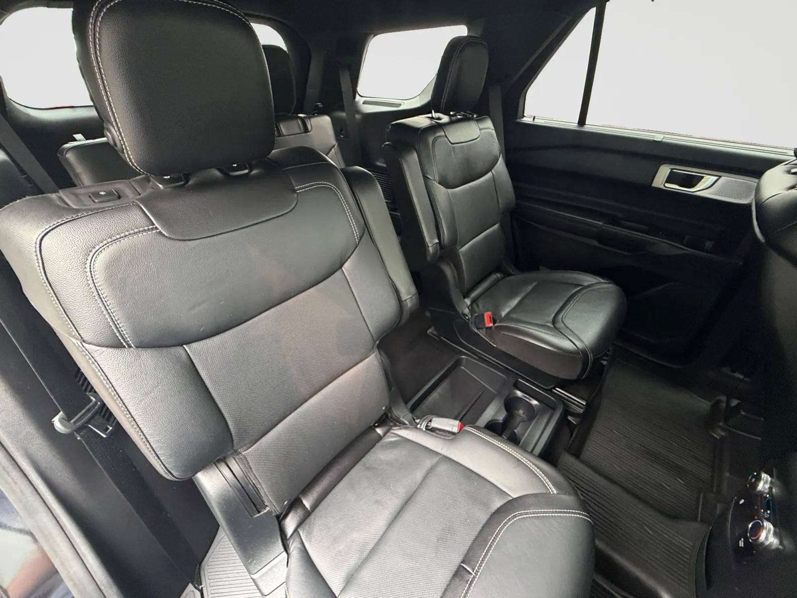 Used 2020 Ford Explorer ST w/ ST Street Pack AWD/4WD image 19