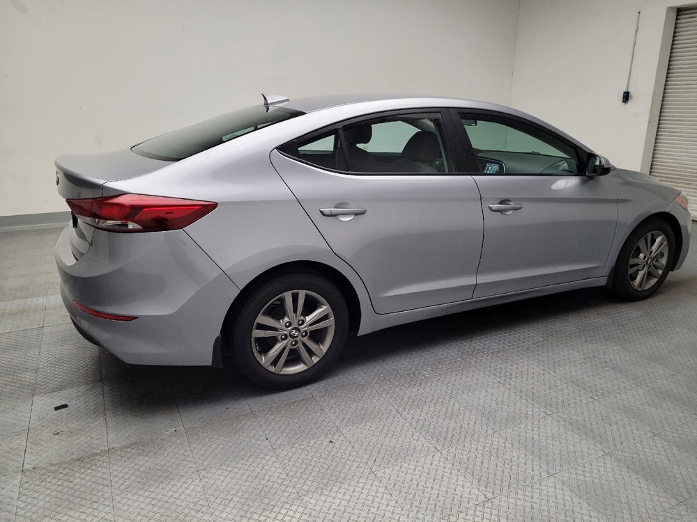 Used 2017 Hyundai Elantra SE image 10