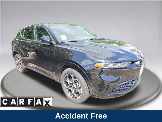Used 2025 Alfa Romeo Tonale w/ Active Assist Package AWD/4WD image 2