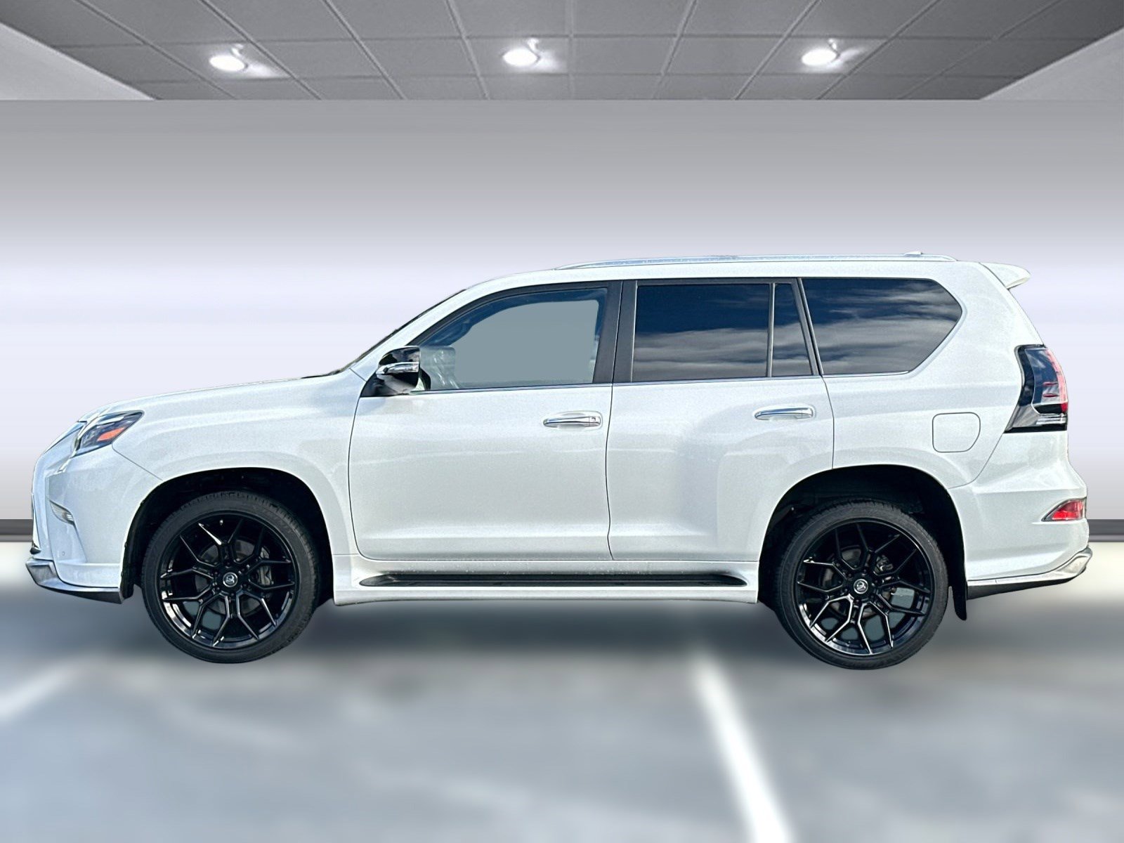 Used 2021 Lexus GX 460 Premium w/ Premium Package image 2
