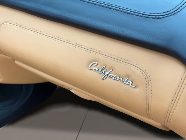 Used 2012 Ferrari California image 16