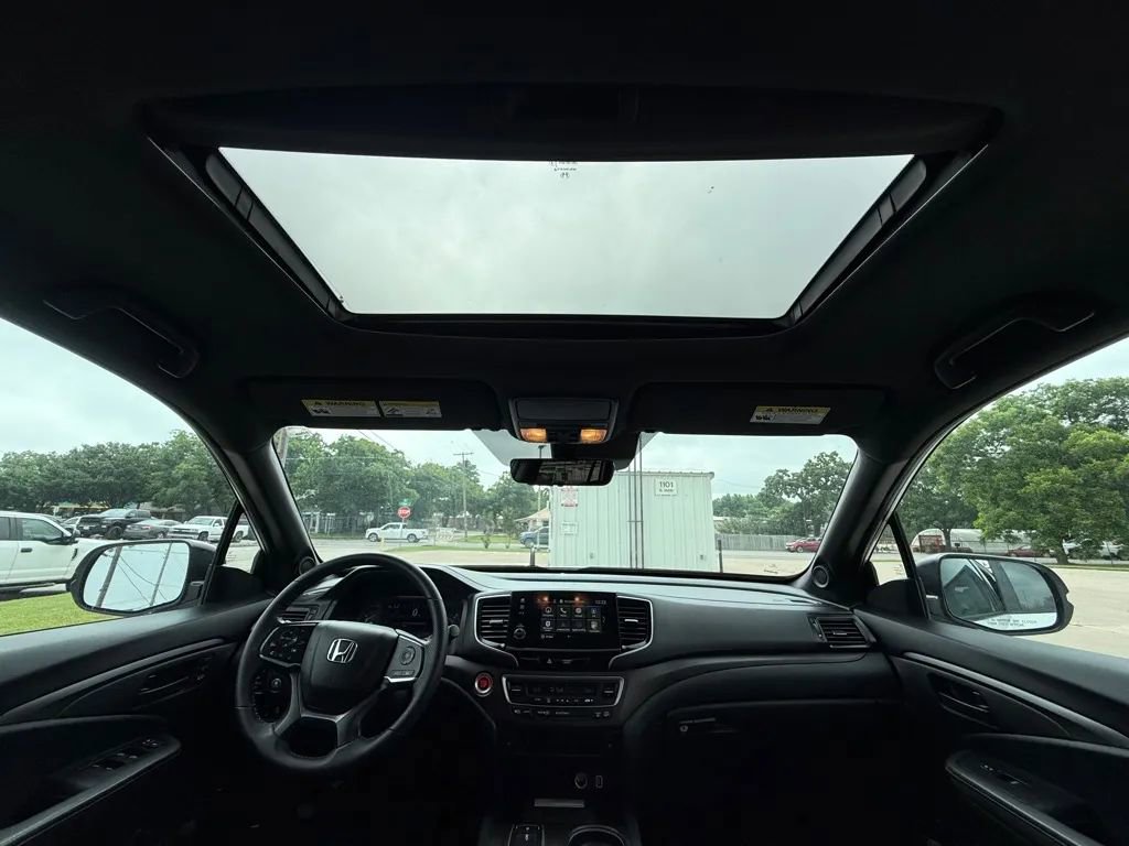 Used 2022 Honda Passport TrailSport image 18