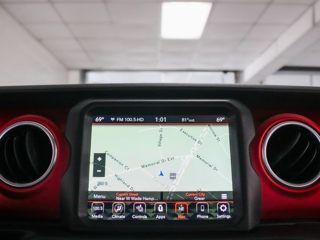 Used 2020 Jeep Gladiator Rubicon AWD/4WD image 18