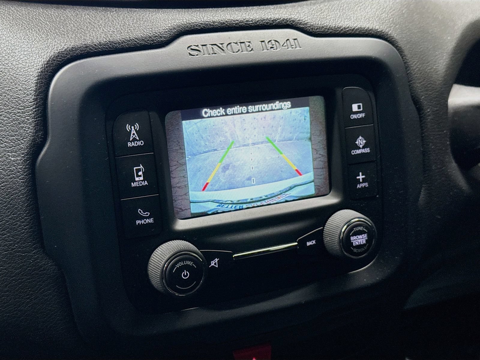 Used 2016 Jeep Renegade Sport w/ Power & Air Group FWD image 17