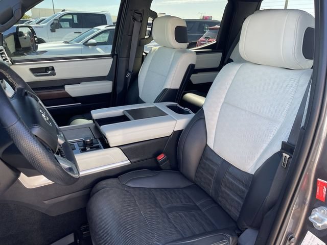 Used 2024 Toyota Tundra Capstone AWD/4WD image 9