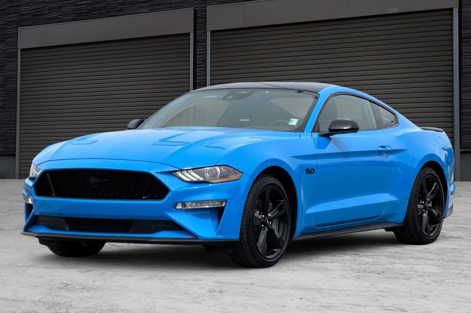 Used 2022 Ford Mustang GT w/ Equipment Group 301A image 9