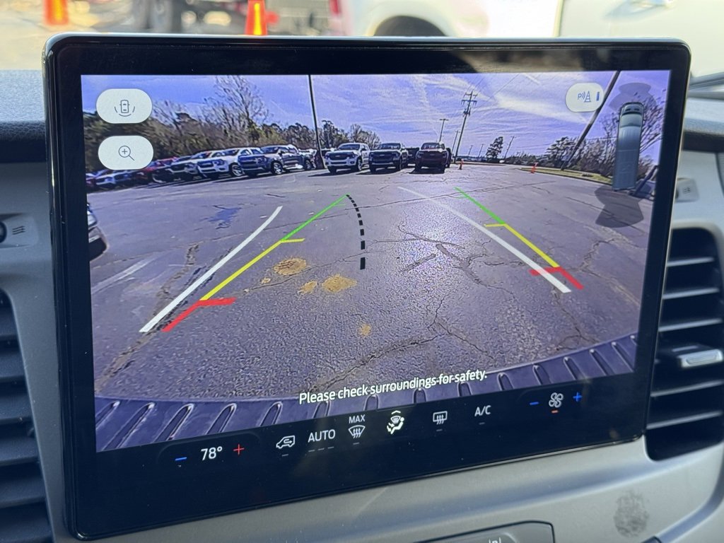 Used 2022 Ford Transit 350 XLT image 10