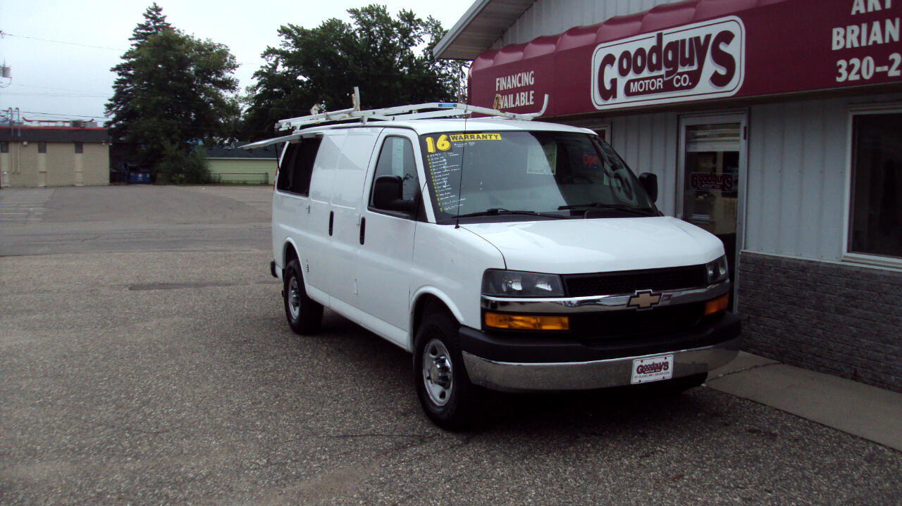 Used 2016 Chevrolet Express 3500 w/ Express Access Plus Package image 2