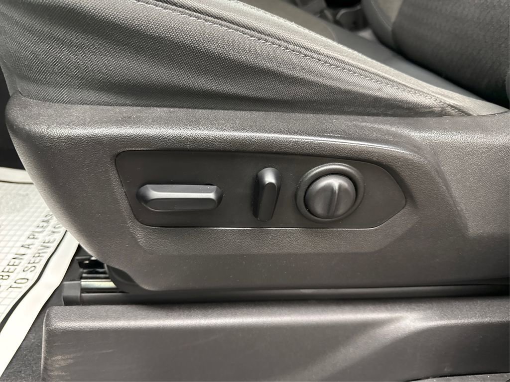 Used 2019 GMC Sierra 1500 Elevation w/ Elevation Value Package image 39