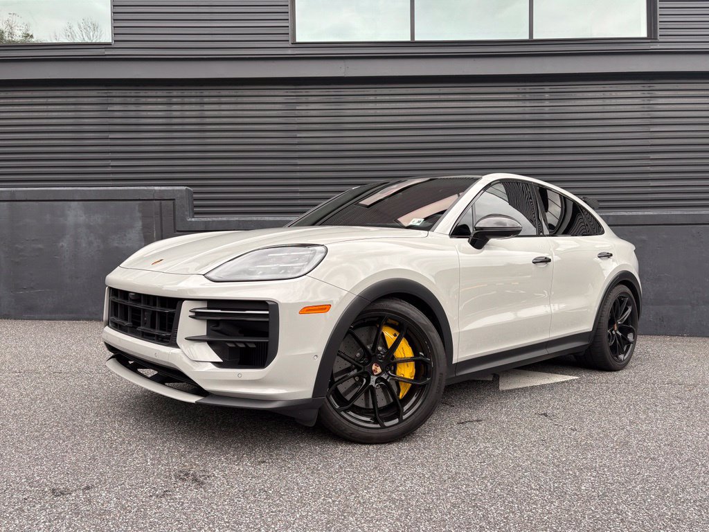 Certified 2025 Porsche Cayenne Turbo GT AWD/4WD image 6