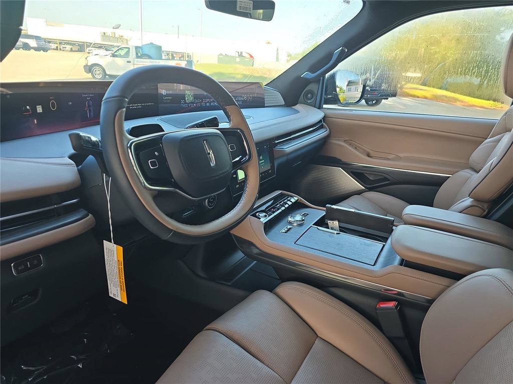 New 2026 Lincoln Navigator Black Label AWD/4WD image 19