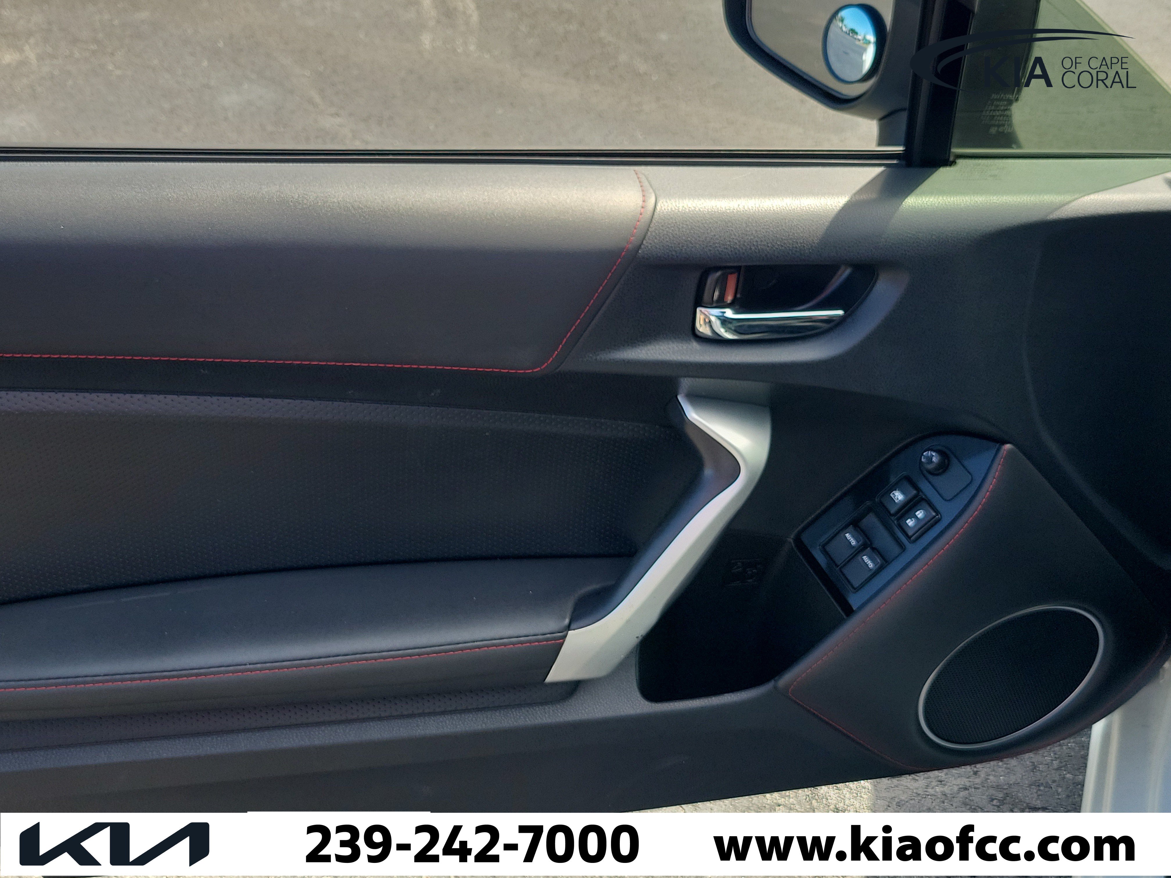 Used 2018 Subaru BRZ Limited w/ Popular Package #1 RWD image 19