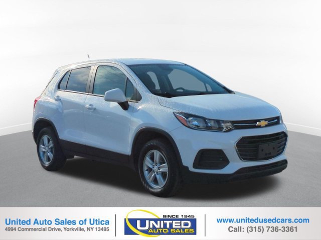 Used 2022 Chevrolet Trax LS w/ Tint and Cruise Package