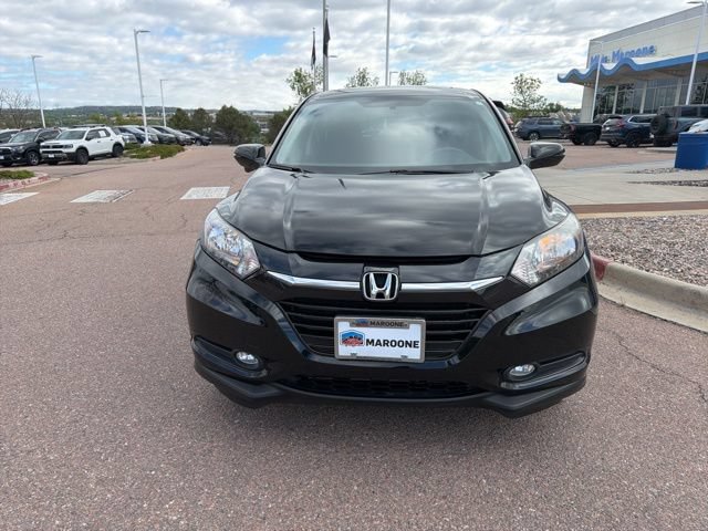 Used 2018 Honda HR-V EX image 2