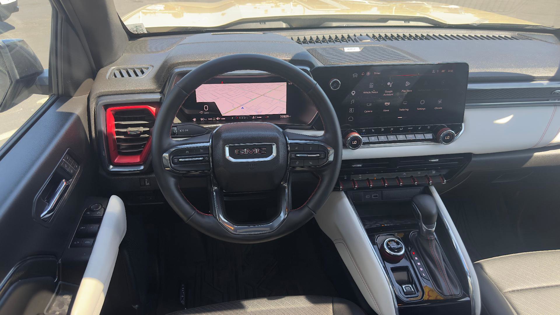Used 2023 GMC Canyon AT4X AWD/4WD image 10