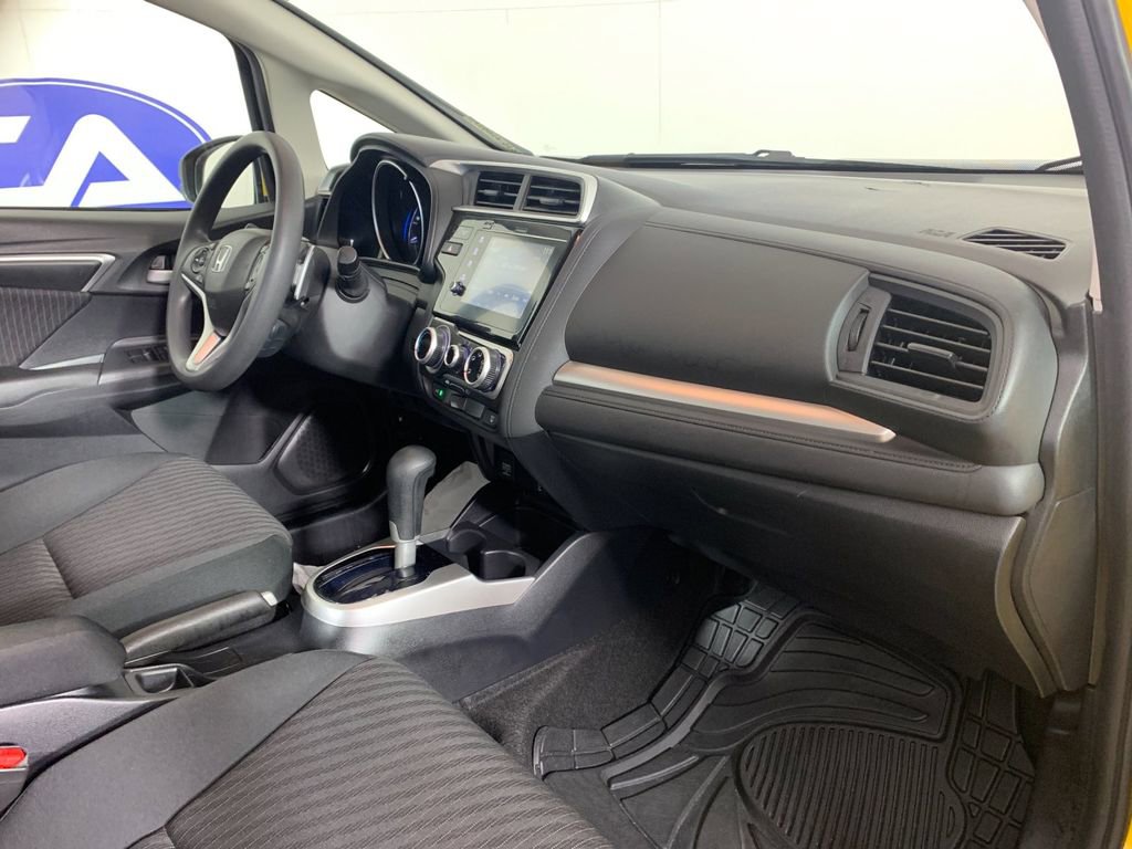 Used 2018 Honda Fit EX image 41