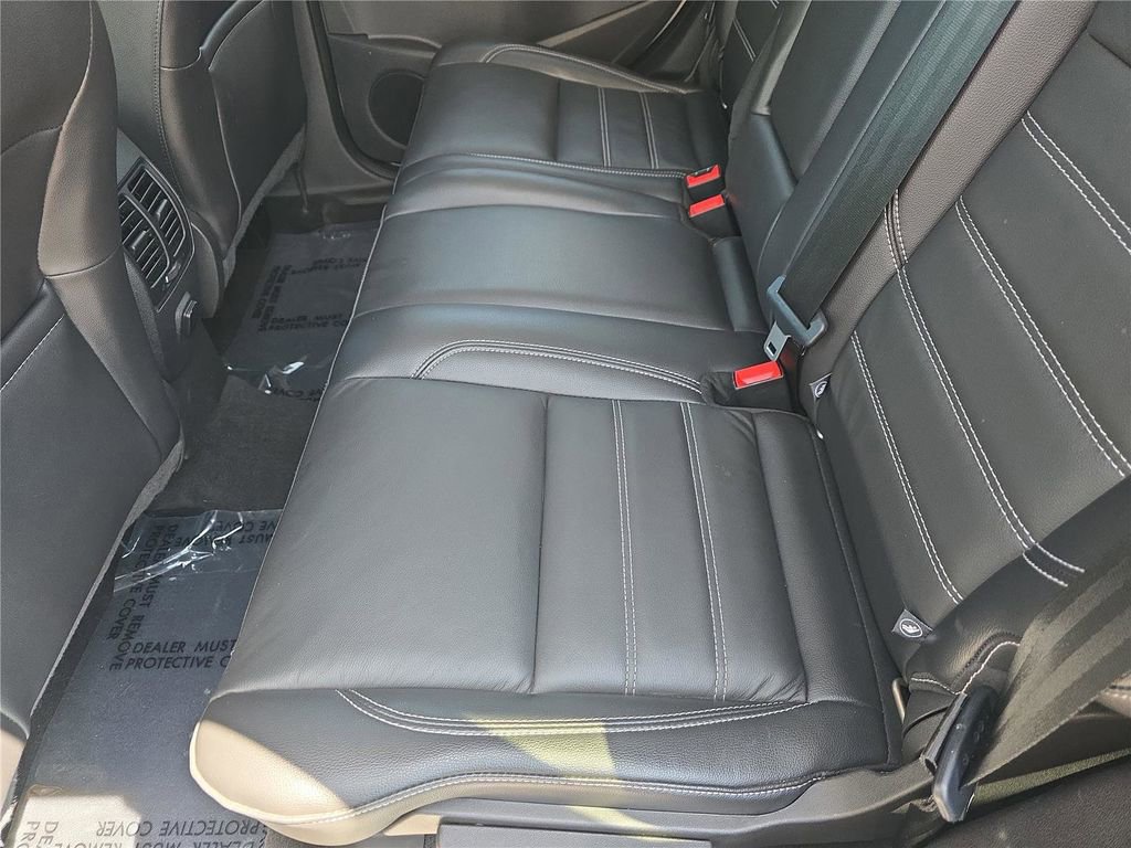 Used 2018 Ford Escape SEL image 13