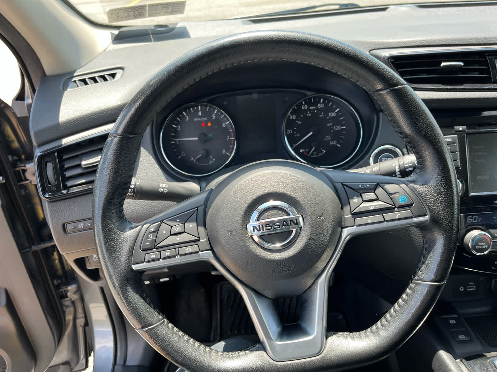 Used 2022 Nissan Rogue Sport SL AWD/4WD image 13
