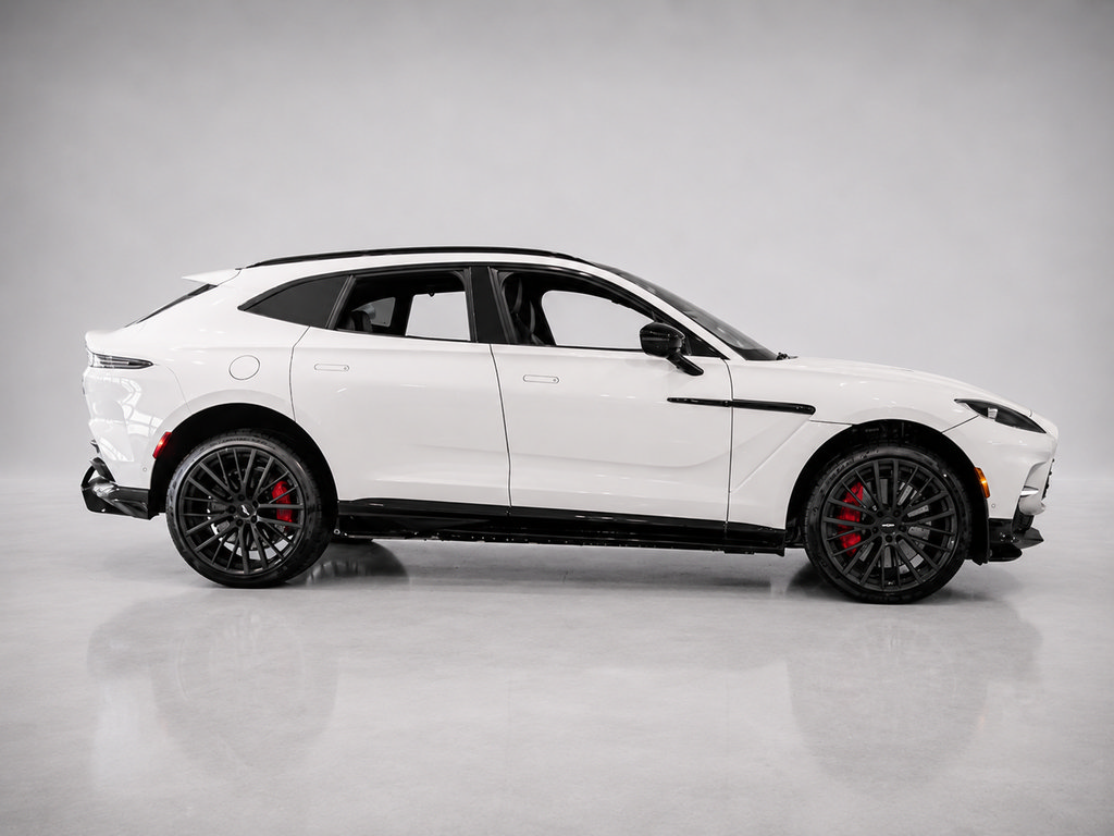 New 2026 Aston Martin DBX 707 AWD/4WD image 4