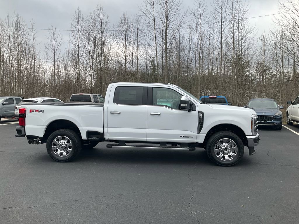 New 2026 Ford F250 Lariat w/ Chrome Package image 4