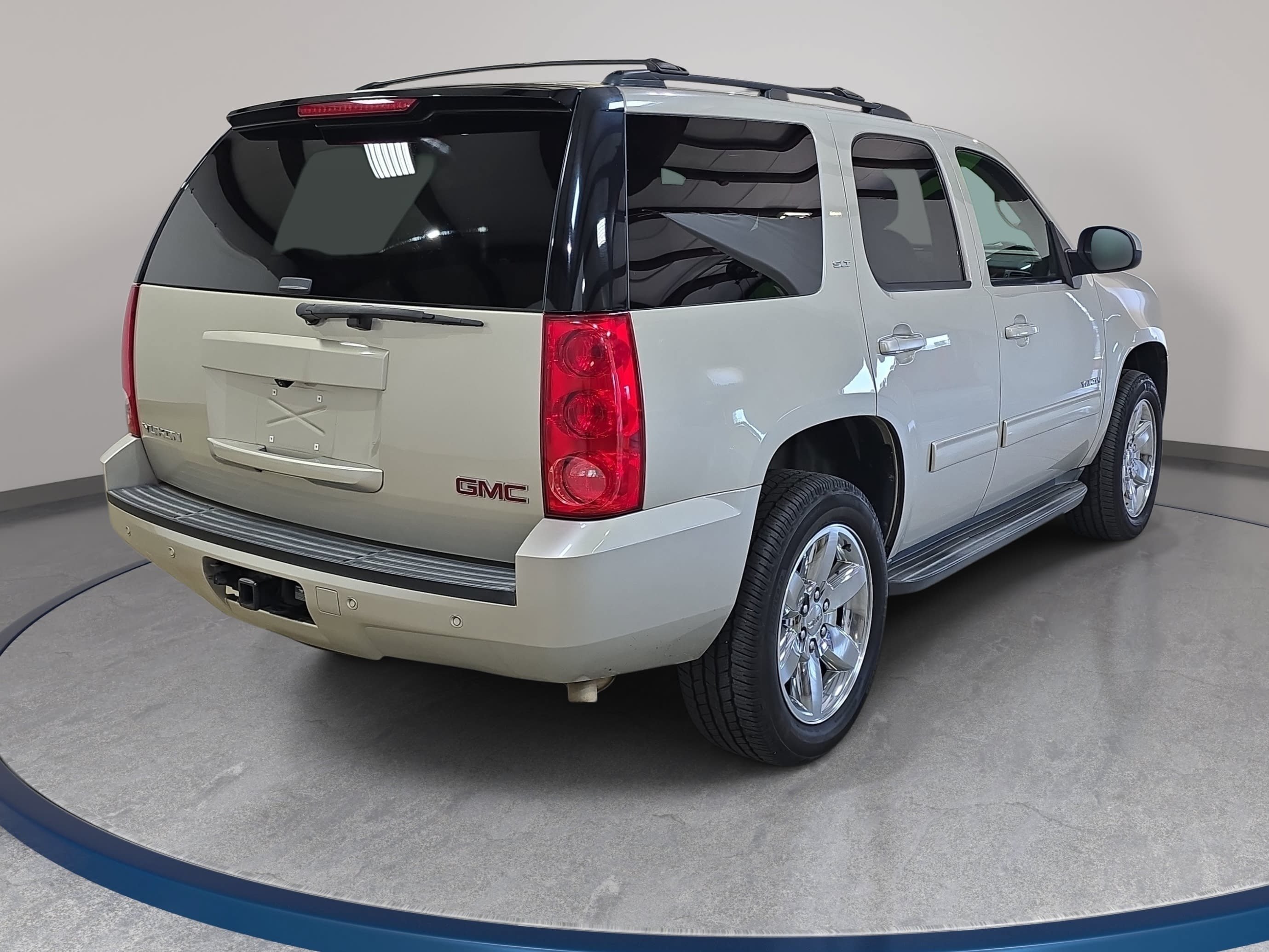 Used 2013 GMC Yukon SLT RWD image 6