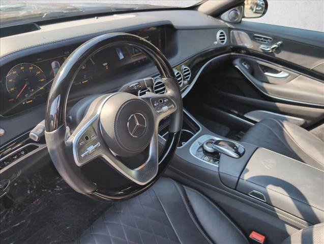 Used 2018 Mercedes-Benz Maybach S 560 4MATIC image 10