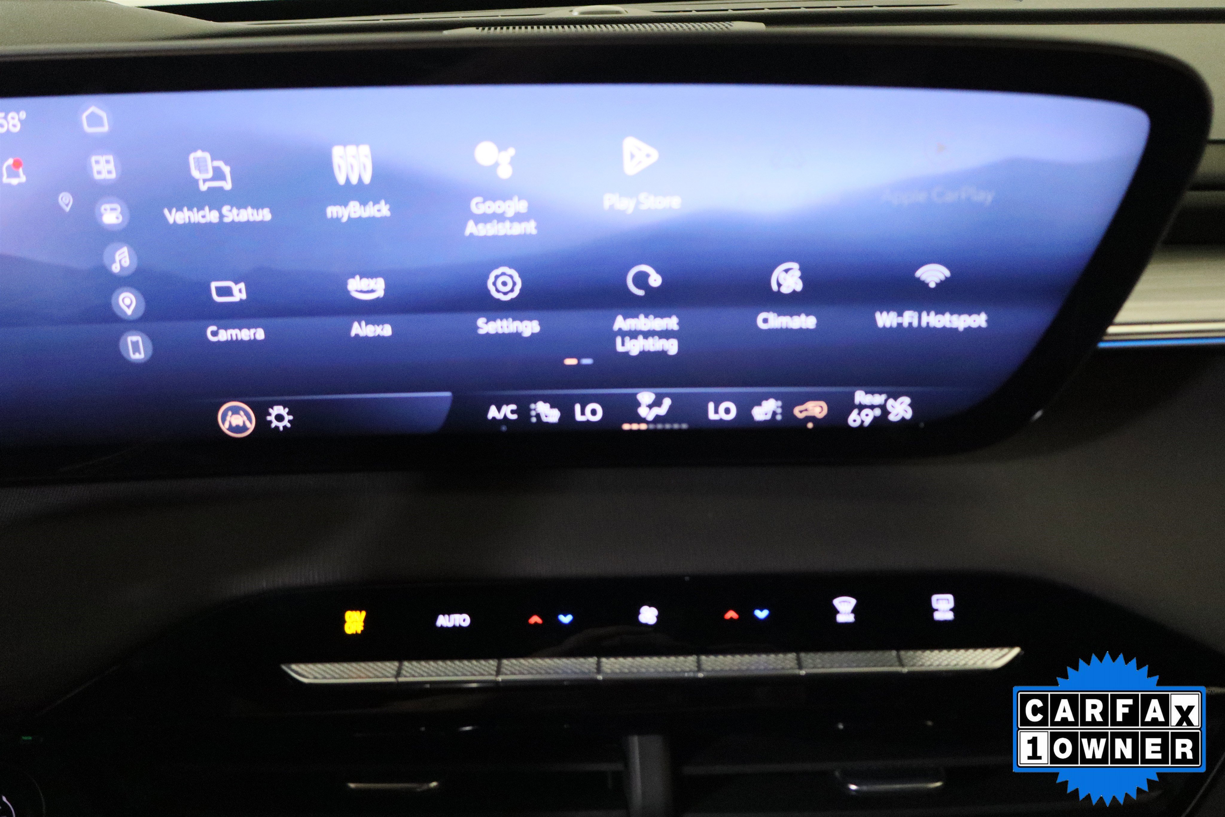 Used 2025 Buick Enclave Preferred FWD image 22