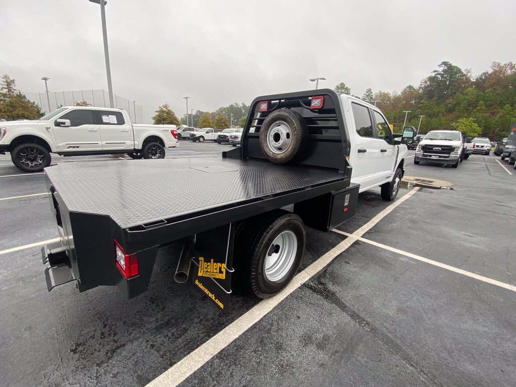 New 2026 Ford F350 XL w/ XL Chrome Package AWD/4WD image 8