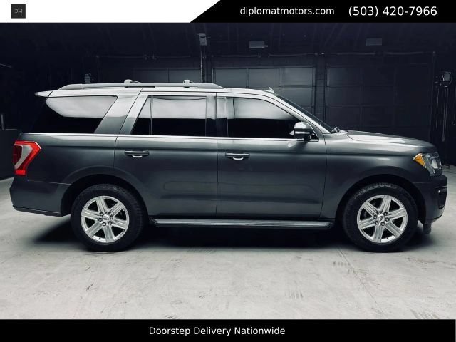 Used 2020 Ford Expedition XLT w/ Equipment Group 202A AWD/4WD image 8