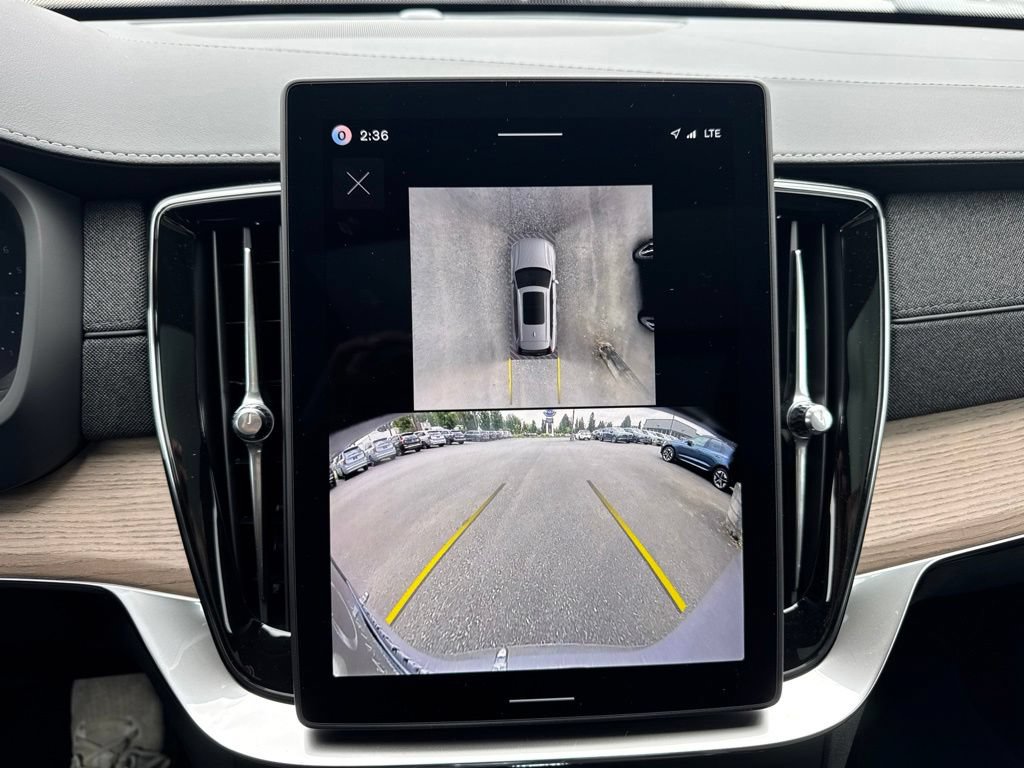 New 2026 Volvo XC90 B6 Plus w/ Protection Package AWD/4WD image 26