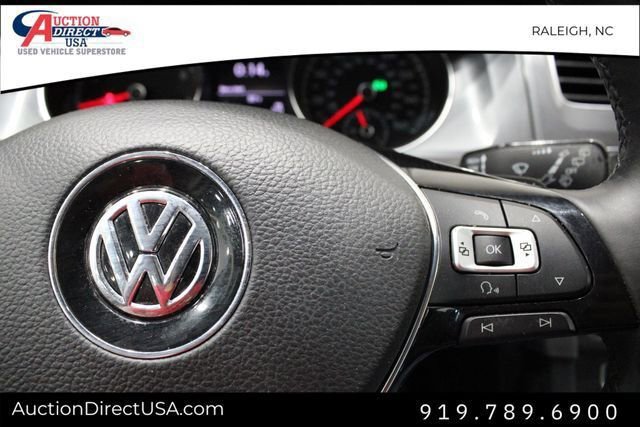 Used 2017 Volkswagen Golf Alltrack SE image 29