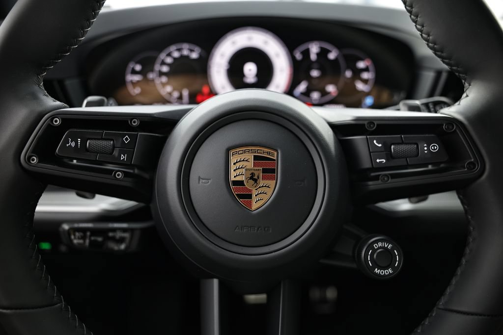 New 2026 Porsche Cayenne S AWD/4WD image 33