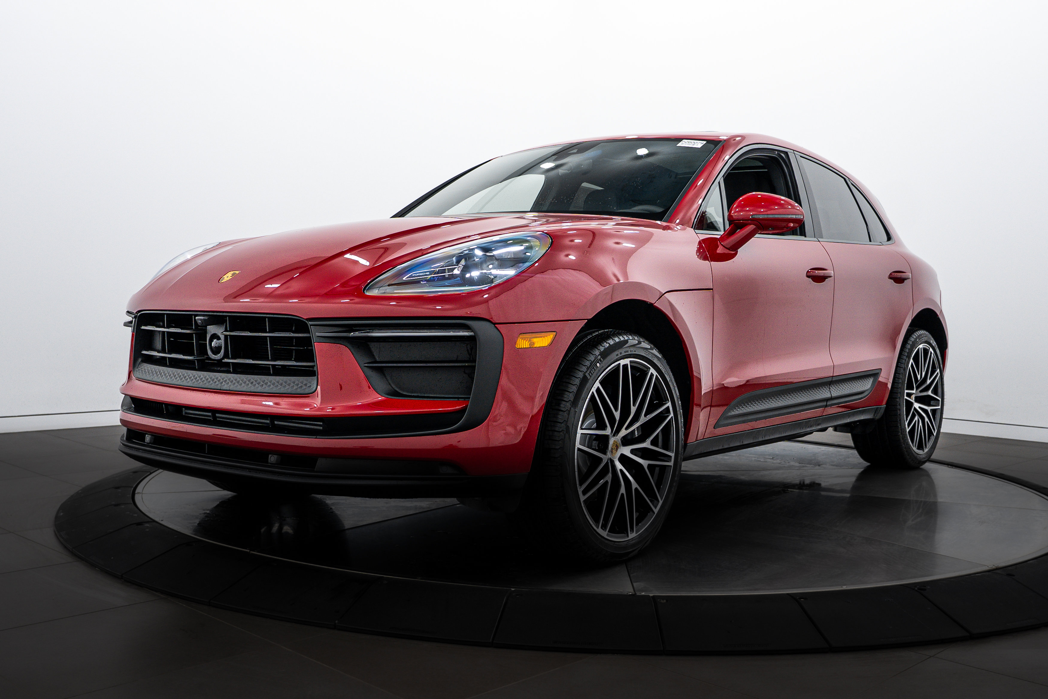 New 2026 Porsche Macan video 1