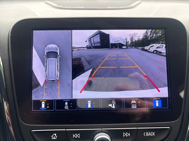 Used 2023 Chevrolet Equinox RS w/ RS Leather Package AWD/4WD image 27