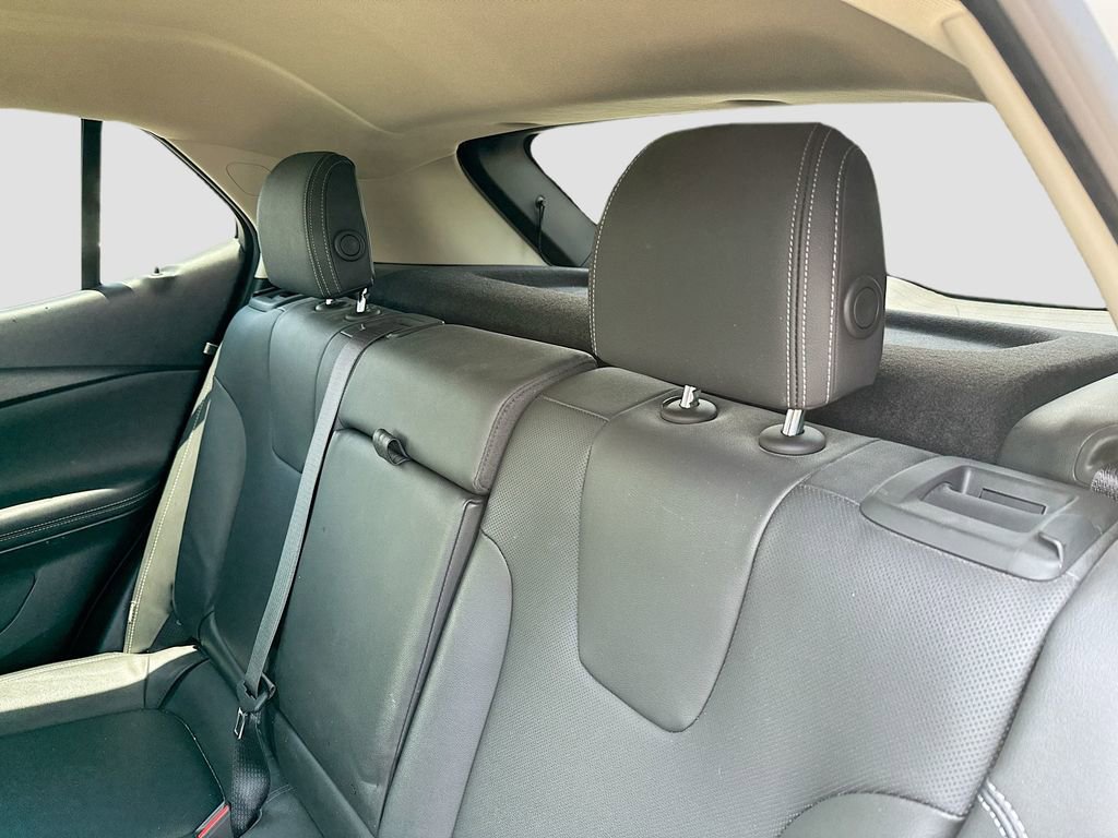 Used 2024 Buick Encore GX Sport Touring w/ Comfort Package FWD image 16