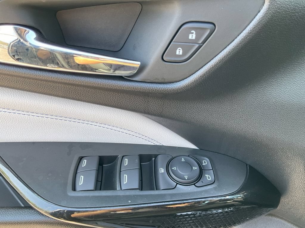 New 2026 Chevrolet Trax LT w/ Driver Confidence Package FWD image 26