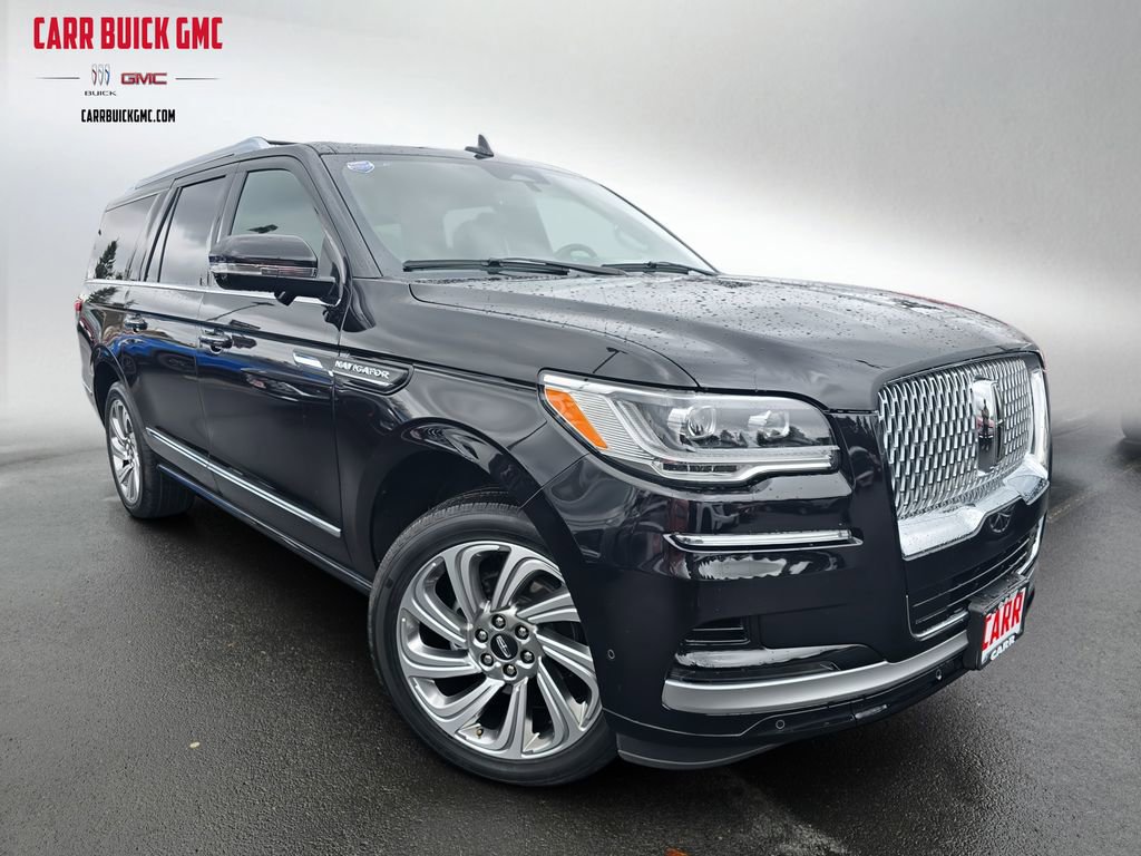 Used 2024 Lincoln Navigator L Reserve image 1
