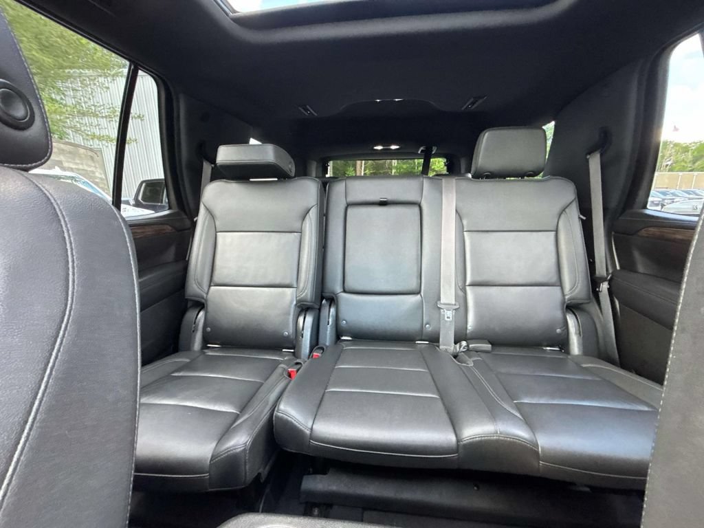 Used 2022 Chevrolet Tahoe LT w/ LT Signature Plus Package AWD/4WD image 10