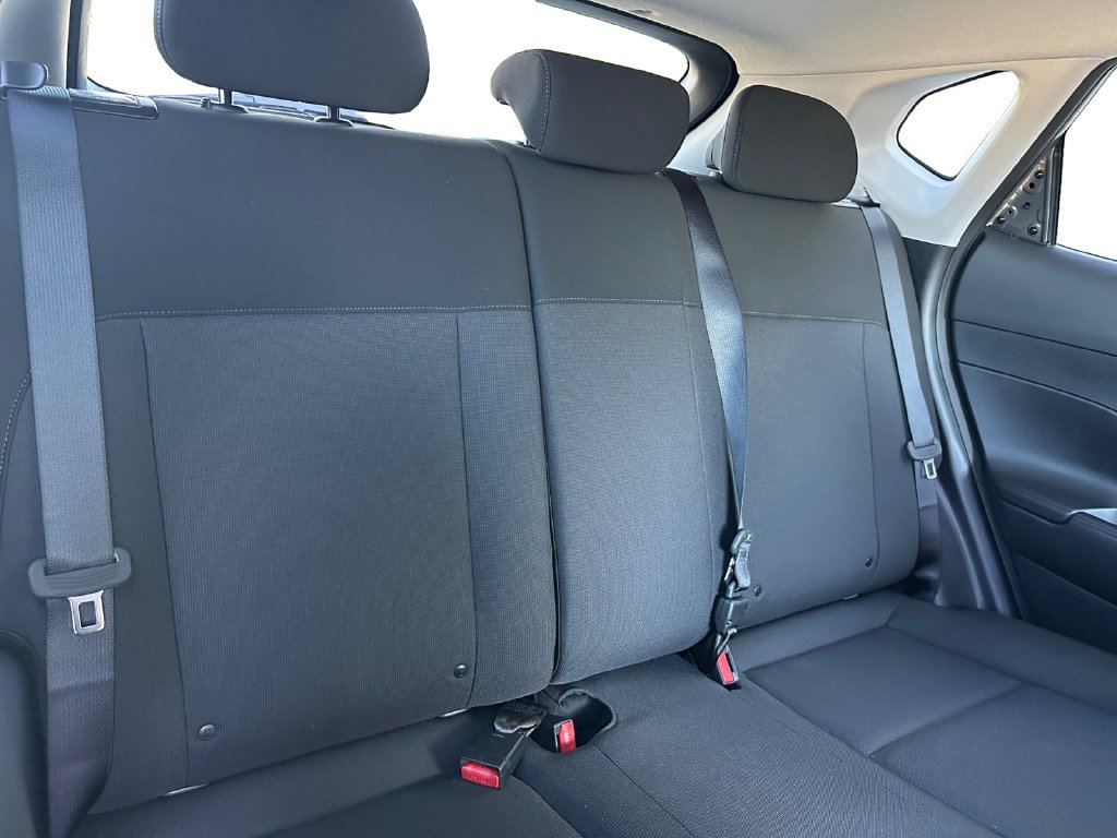 New 2027 Hyundai Kona SE FWD image 22