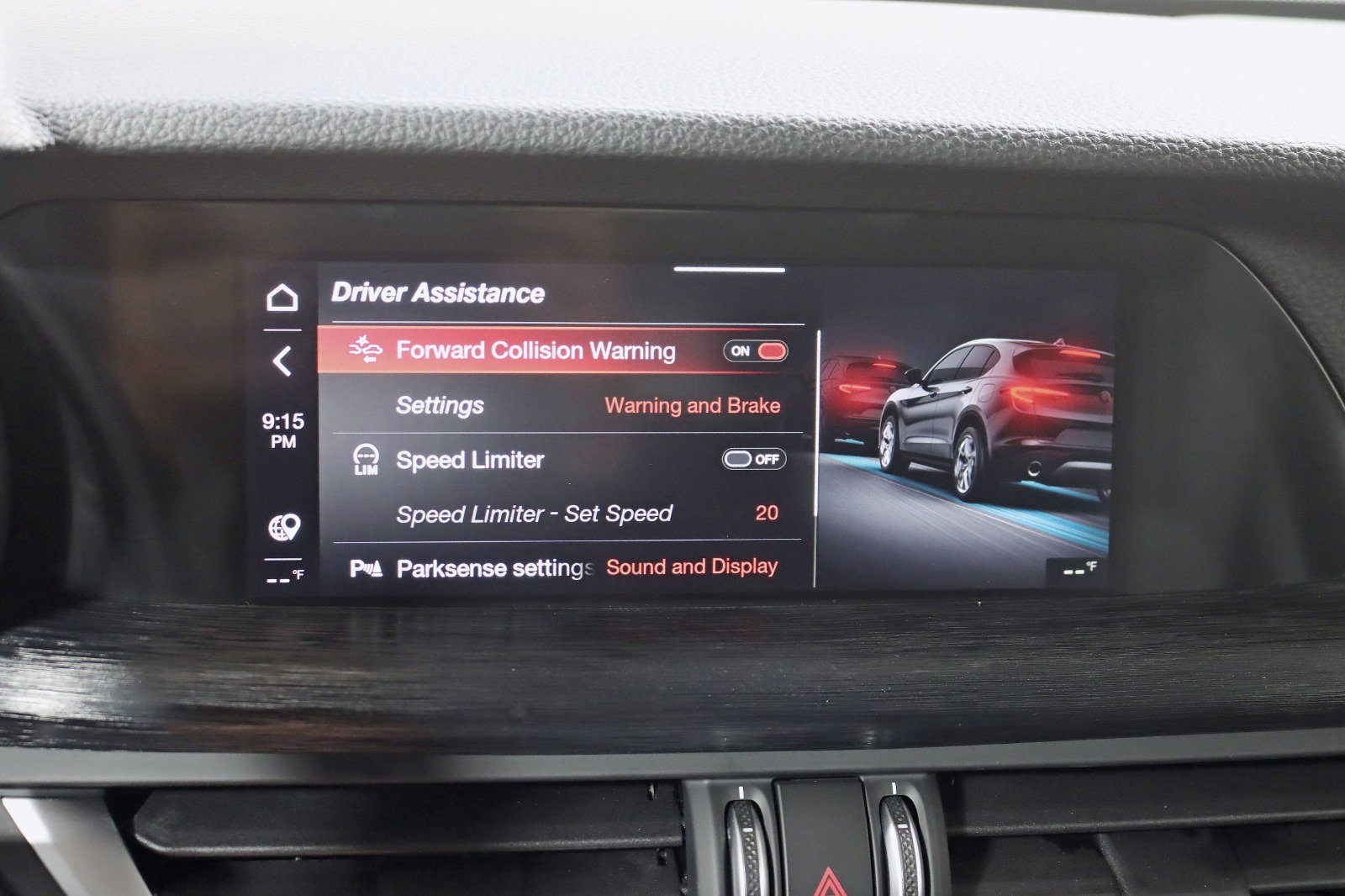 Used 2020 Alfa Romeo Stelvio Sport w/ Cold Weather Package image 20