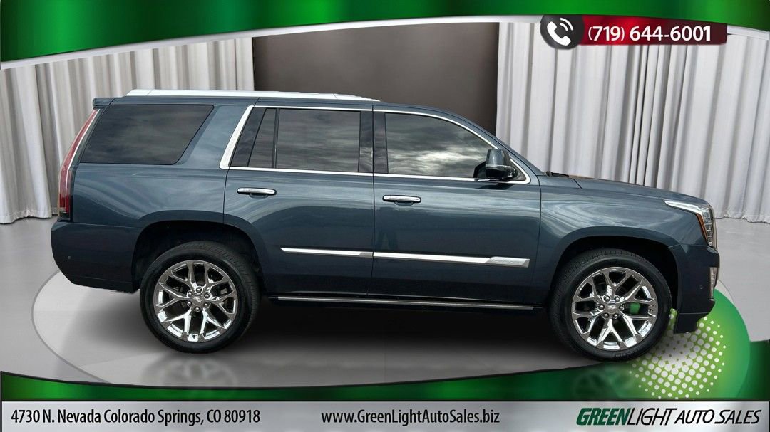 Used 2020 Cadillac Escalade Premium Luxury AWD/4WD image 6