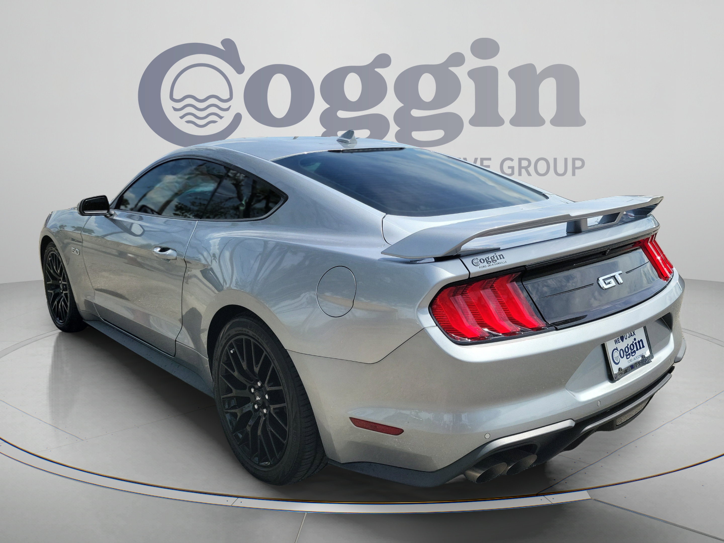 Used 2021 Ford Mustang GT w/ GT Performance Package RWD image 2