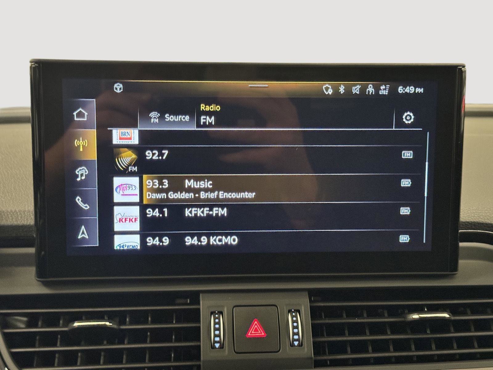 Certified 2025 Audi Q5 2.0T Premium Plus w/ Premium Plus Package image 17