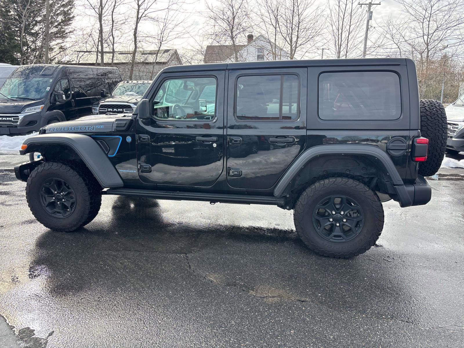 Certified 2023 Jeep Wrangler Unlimited Rubicon 4xe image 4