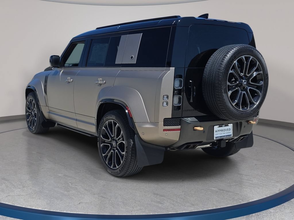 Certified 2025 Land Rover Defender 110 AWD/4WD image 7
