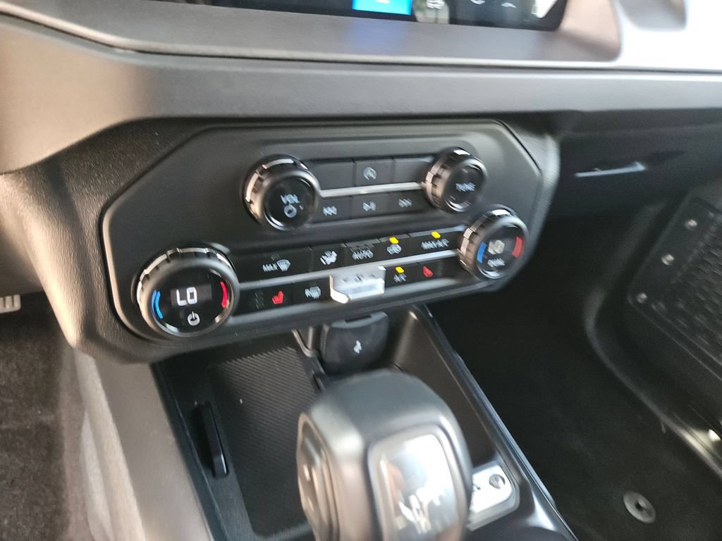 Used 2025 Ford Bronco Big Bend AWD/4WD image 22